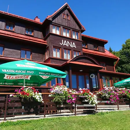 Bouda Jana 호텔 페츠포드 스녜즈코우