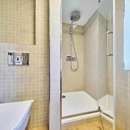 布达亚娜酒店 酒店 3*