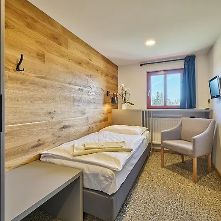 酒店 布达亚娜酒店 3*