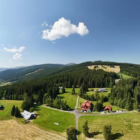 布达亚娜酒店 3* 派克波特斯耐兹库